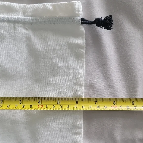 Mejuri Cream Jewelry Pouches - Picture 6 of 6